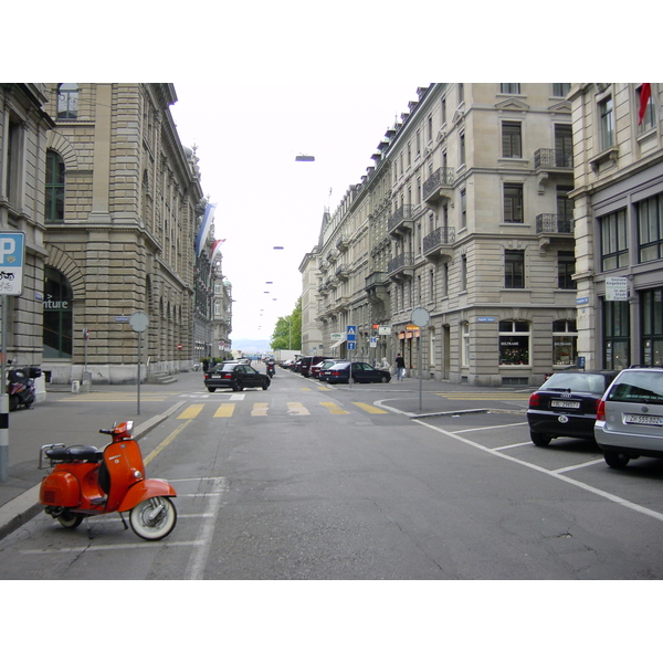 รูปถ่าย สวิสเซอร์แลนด์(Switzerland) ซูริค(Zurich) 2002-04 54
