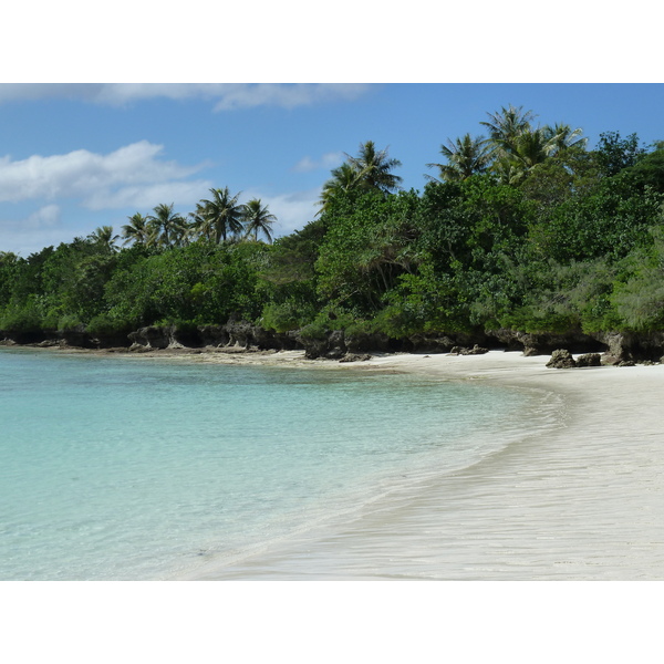 รูปถ่าย นิวแคลิโดเนีย(New Caledonia) เกาะลีฟู(Lifou) หาดลูเอ็งโกนี(Luengoni Beach) 2010-05 9