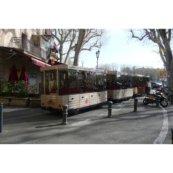 รูปถ่าย ฝรั่งเศส(France) แอ็กซ์-อ็อง-โพรว็องส์(Aix en Provence) จัตุรัสนายพลเดอโกล(Place du General de Gaulle) 2008-04 6