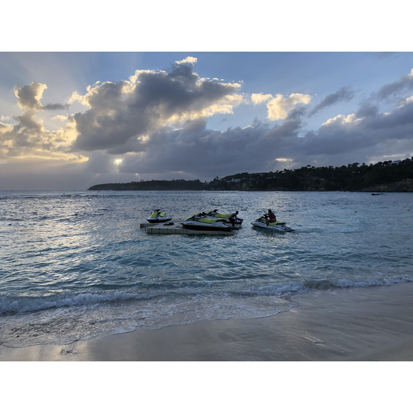 รูปถ่าย กวาเดอลูป(Guadeloupe) แซ็งตาน(Sainte Anne) 2021-02 81