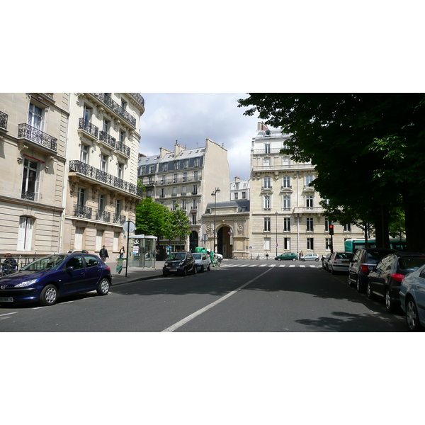 รูปถ่าย ฝรั่งเศส(France) ปารีส(Paris) คุ้มที่ 17 (17th Arrondissement) ปลาส  มาเลแอร์บ(Place Malesherbes) 2007-05 25