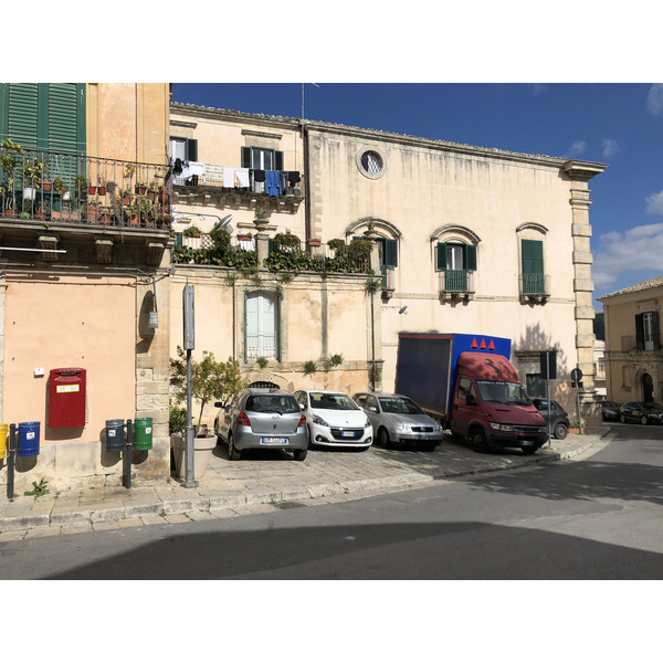 รูปถ่าย อิตาลี(Italy) ซิซิลี(Sicily) โมดีกา(Modica) 2020-02 3