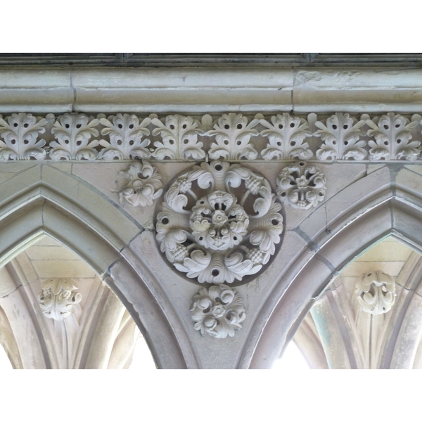รูปถ่าย ฝรั่งเศส(France) มงแซ็งมีแชล(Mont St Michel) ระเบียงคดแอบบีมงแซ็งมีแชล(Mont St Michel Abbey Cloister) 2010-04 40