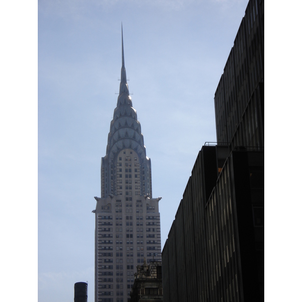 รูปถ่าย สหรัฐอเมริกา(United States) นิวยอร์ก(New York) ตามถนนฟิฟท์อเวนิว(down the 5th Avenue) 2006-03 70