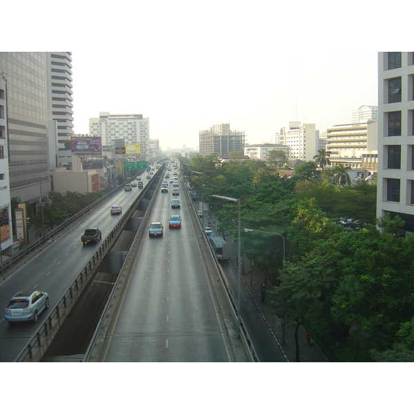 รูปถ่าย ไทย(Thailand) กรุงเทพมหานคร(Bangkok) รถไฟฟ้า(Sky Train) 2004-12 126