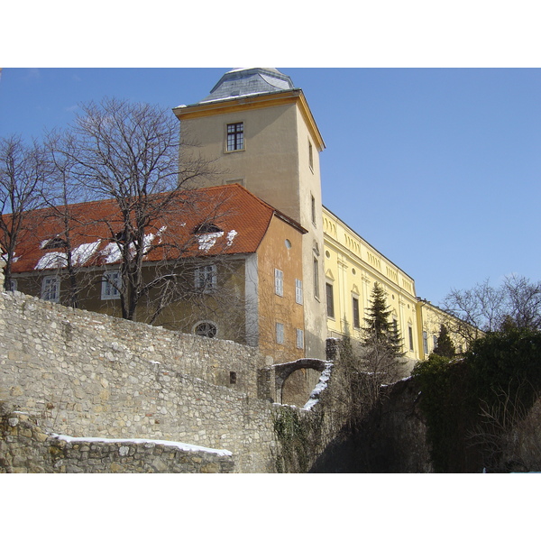 รูปถ่าย ฮังการี(Hungary) เปคส์(Pecs) 2005-03 33