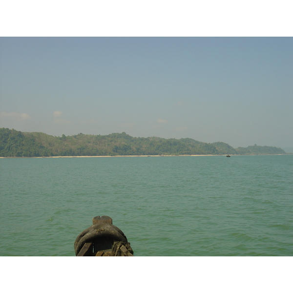 รูปถ่าย พม่า(Myanmar) มะริด(Myeik (Mergui)) 2005-01 6