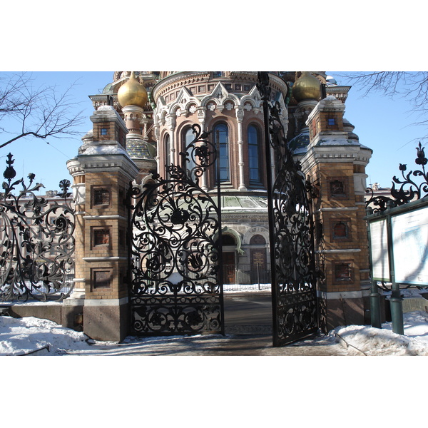 รูปถ่าย รัสเซีย(Russia) เซนต์ปีเตอร์สเบิร์ก(St Petersburg) มหาวิหารหยดเลือด(Church of the Savior on Blood) 2006-03 24