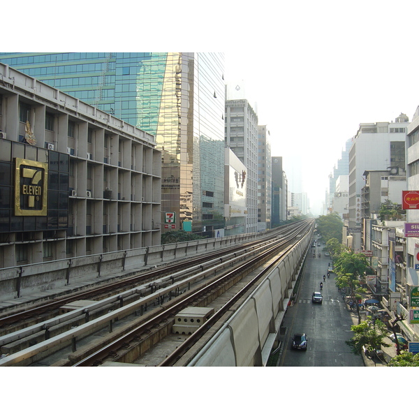รูปถ่าย ไทย(Thailand) กรุงเทพมหานคร(Bangkok) รถไฟฟ้า(Sky Train) 2004-12 125