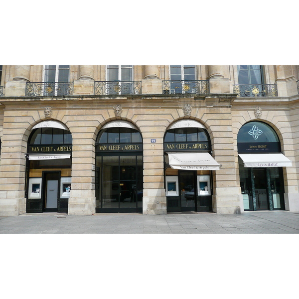 รูปถ่าย ฝรั่งเศส(France) ปารีส(Paris) จัตุรัสว็องโดม(Place Vendome) 2007-07 12