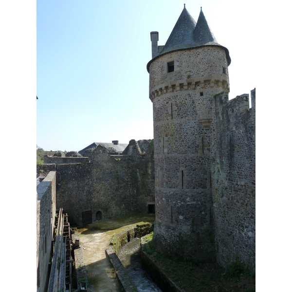 รูปถ่าย ฝรั่งเศส(France) ฟูแฌร์(Fougeres) 2010-04 6