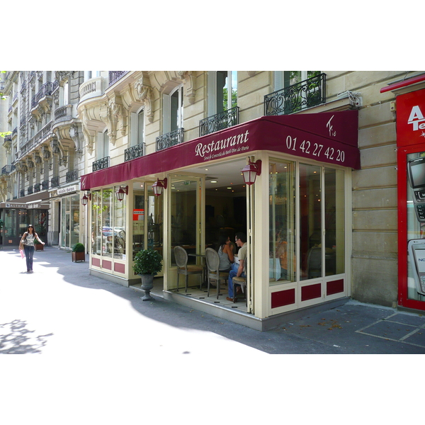 รูปถ่าย ฝรั่งเศส(France) ปารีส(Paris) ถนนนีเยล(Avenue Niel) 2007-06 36