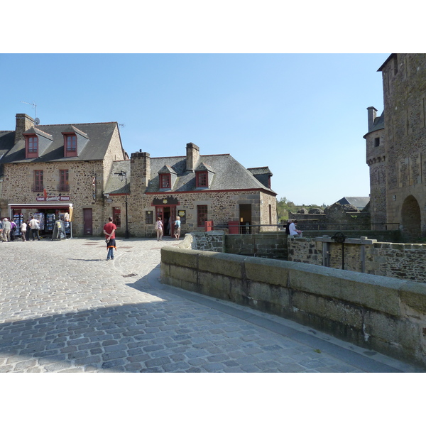 รูปถ่าย ฝรั่งเศส(France) ฟูแฌร์(Fougeres) 2010-04 189