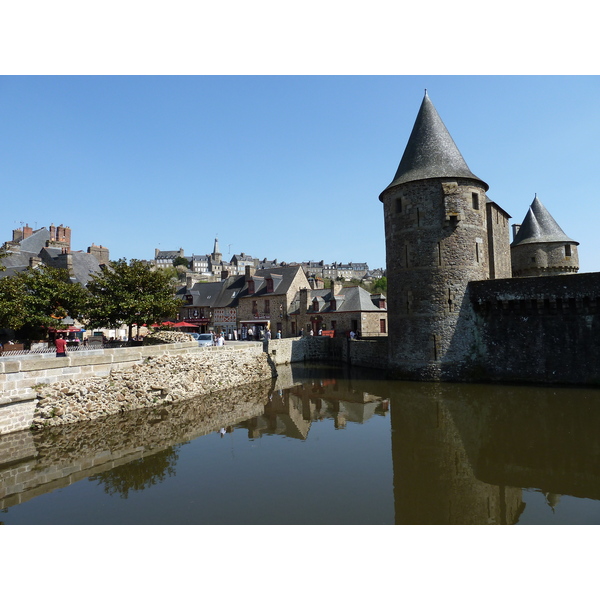 รูปถ่าย ฝรั่งเศส(France) ฟูแฌร์(Fougeres) 2010-04 5