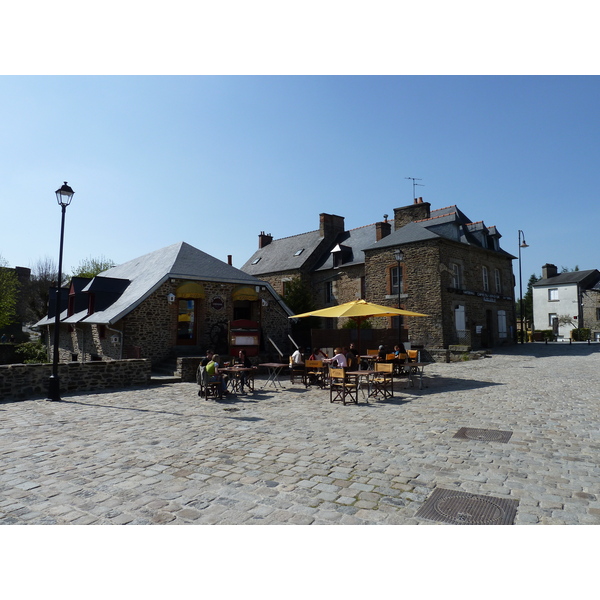 รูปถ่าย ฝรั่งเศส(France) ฟูแฌร์(Fougeres) 2010-04 17
