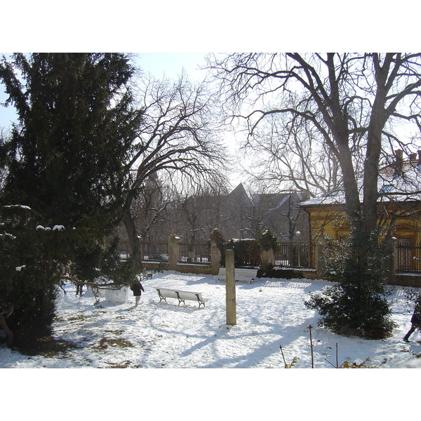 รูปถ่าย ฮังการี(Hungary) เปคส์(Pecs) 2005-03 13