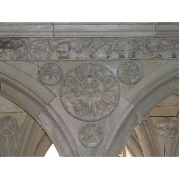 รูปถ่าย ฝรั่งเศส(France) มงแซ็งมีแชล(Mont St Michel) ระเบียงคดแอบบีมงแซ็งมีแชล(Mont St Michel Abbey Cloister) 2010-04 18