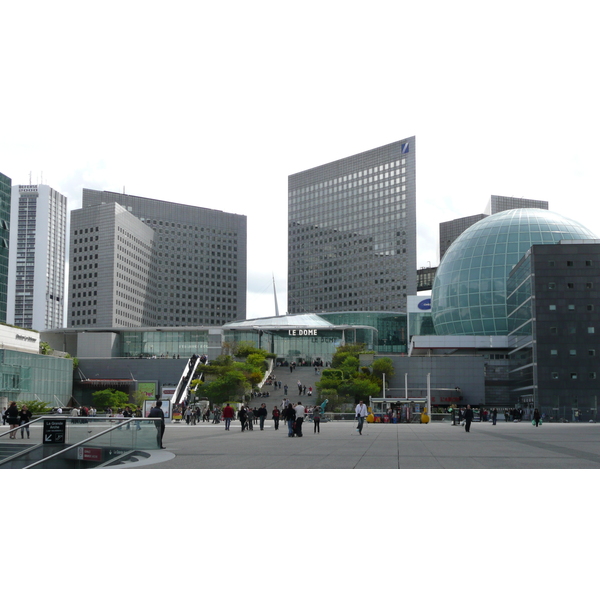 รูปถ่าย ฝรั่งเศส(France) ปารีส(Paris) ลาเดฟ็องส์(La Defense) 2007-05 176
