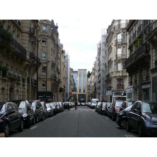 รูปถ่าย ฝรั่งเศส(France) ปารีส(Paris) คุ้มที่ 17 (17th Arrondissement) ถนนวากราม(Avenue de Wagram) 2007-05 50