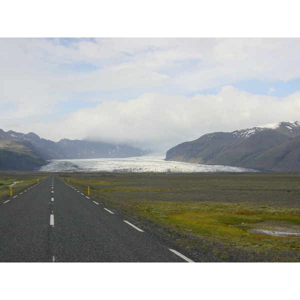 รูปถ่าย ไอซ์แลนด์(Iceland) ถนนหมายเลข 1 จากโยกุลซาร์เลานไปวีก(Road 1 Jokulsarlon to vik) 2003-06 29