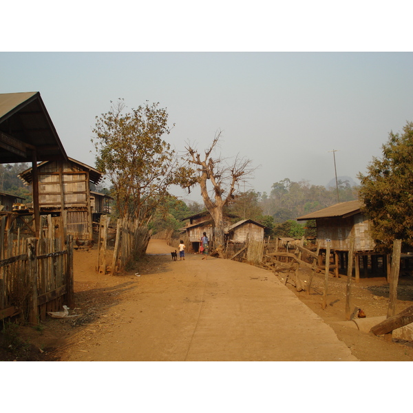 รูปถ่าย ไทย(Thailand) ปางมะผ้า(Pang Mapha) 2007-02 44