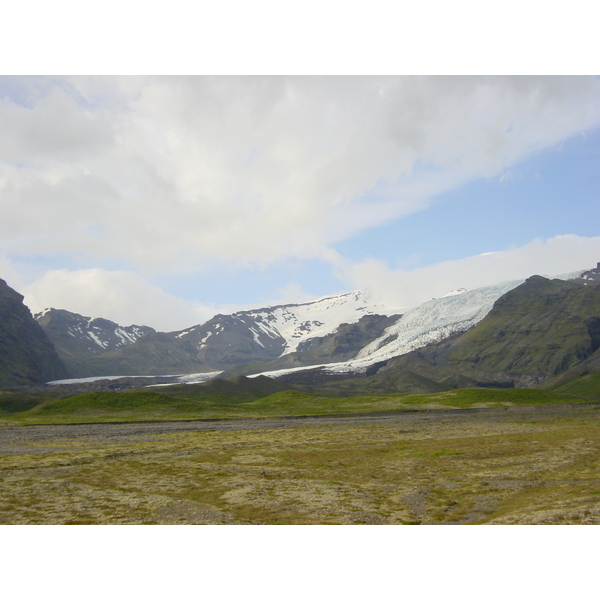 รูปถ่าย ไอซ์แลนด์(Iceland) ถนนหมายเลข 1 จากโยกุลซาร์เลานไปวีก(Road 1 Jokulsarlon to vik) 2003-06 41