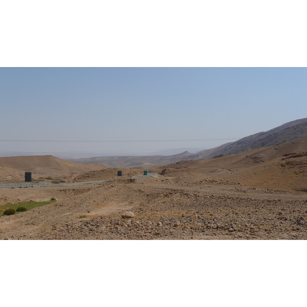 รูปถ่าย อิสราเอล(Israel) ถนนจากอาราดไปทะเลเดดซี(Arad to Dead Sea road) 2007-06 19