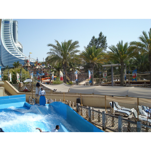 รูปถ่าย สหรัฐอาหรับเอมิเรตส์(United Arab Emirates) ดูไบ(Dubai) สวนน้ำไวลด์วาดี(Wild Wadi) 2007-03 11
