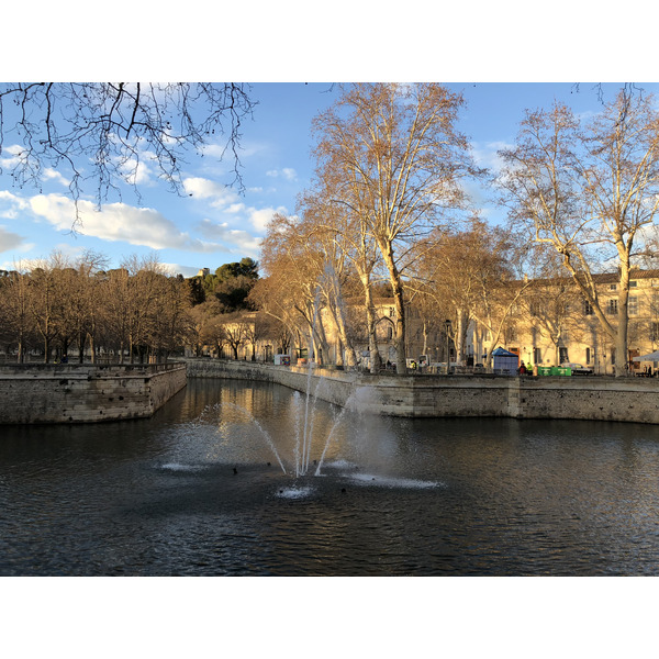 รูปถ่าย ฝรั่งเศส(France) นีเมอ(Nimes) 2018-02 23