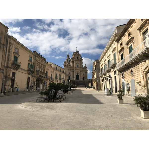 รูปถ่าย อิตาลี(Italy) ซิซิลี(Sicily) โมดีกา(Modica) 2020-02 18