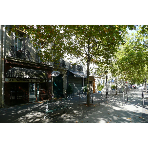 รูปถ่าย ฝรั่งเศส(France) ปารีส(Paris) ถนนฟรีดลันด์(Avenue de Friedland) 2007-09 5