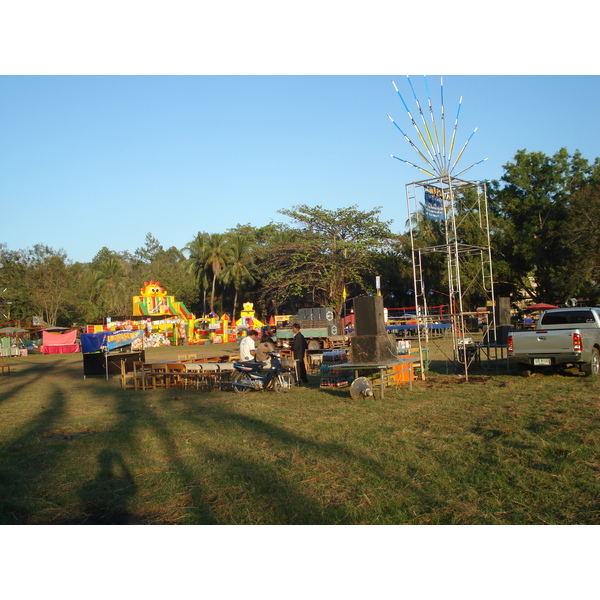 รูปถ่าย ไทย(Thailand) พิษณุโลก(Phitsanulok) ถนนจอมทอง(Jomthong Road) 2008-01 3