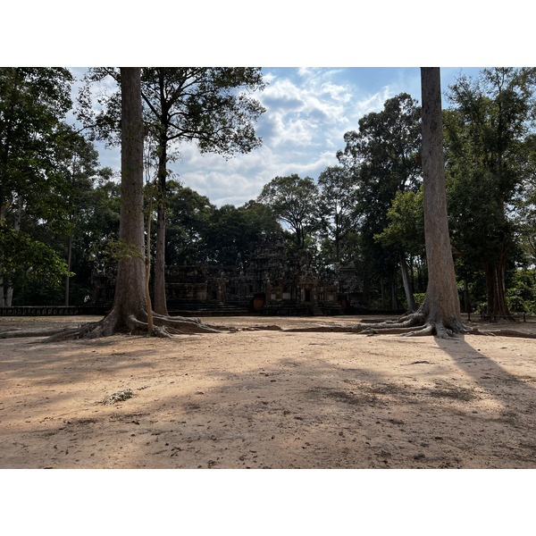 รูปถ่าย กัมพูชา(Cambodia) เสียมราฐ(Siem Reap) ปราสาทเจาสายเทวดา(Chau Say Tevoda) 2023-01 1