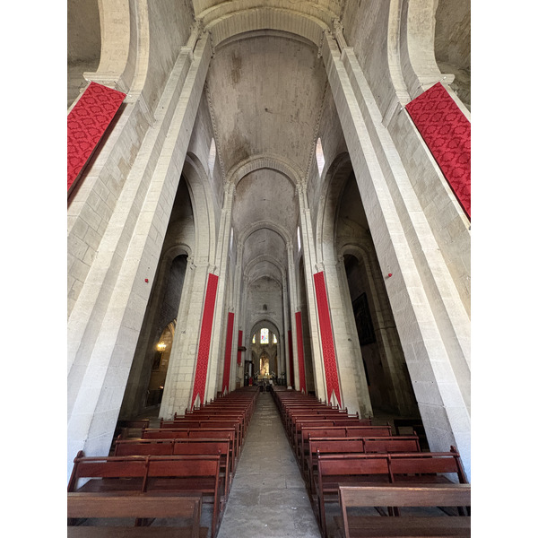 รูปถ่าย ฝรั่งเศส(France) อาร์เลอ(Arles) 2026-06 71
