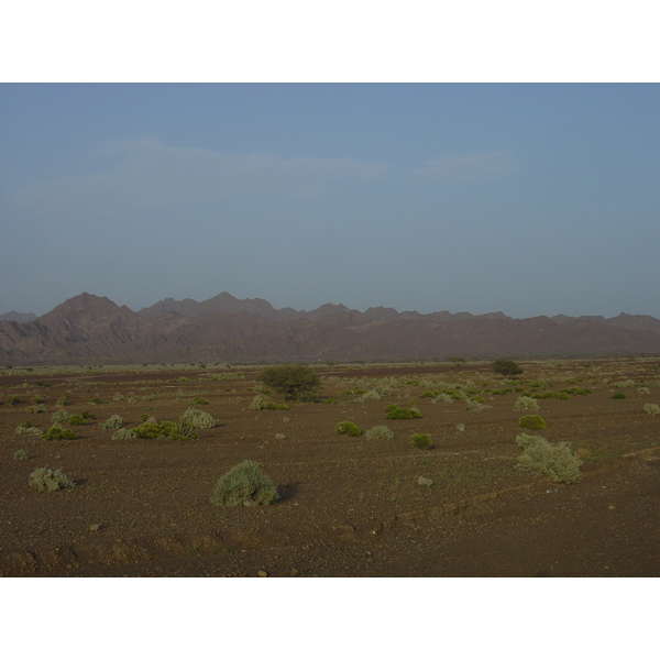 รูปถ่าย โอมาน(Oman) จากบูไมิไปถนนมาฮาดา(Buraimi to Mahada road) 2005-03 24