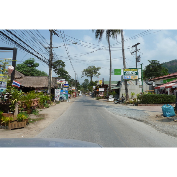 รูปถ่าย ไทย(Thailand) เกาะช้าง(Ko Chang) ถนนบนเกาะ(Island road) 2011-02 31