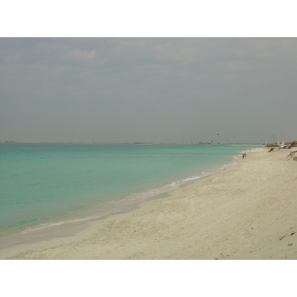 รูปถ่าย สหรัฐอาหรับเอมิเรตส์(United Arab Emirates) ดูไบ(Dubai) หาดจุมัยเราะห์(Jumeirah Beach) 2005-03 11