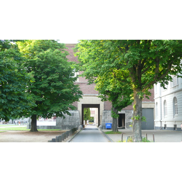 รูปถ่าย เยอรมนี(Germany) ดัสเซลดอร์ฟ(Dusseldorf) 2007-05 0