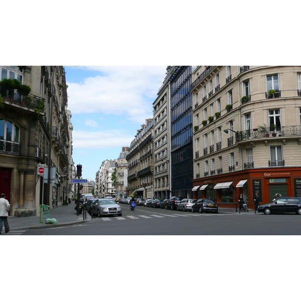 รูปถ่าย ฝรั่งเศส(France) ปารีส(Paris) คุ้มที่ 17 (17th Arrondissement) ถนนฌูฟรัว-ดาบ็อง(Rue Jouffroy d'Abbans) 2007-05 38