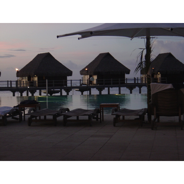 รูปถ่าย เฟรนช์โพลี่นีเซีย(Polynesia) มูเรีย(Moorea) โรงแรมเพิร์ลรีสอร์ต(Pearl Resort Hotel) 2006-04 43