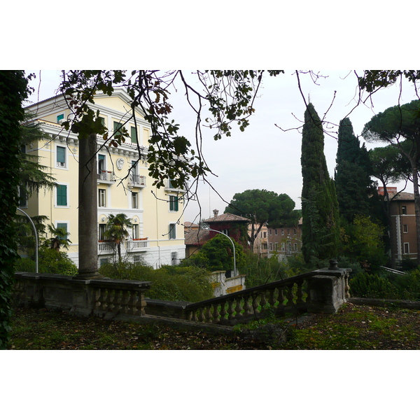 รูปถ่าย อิตาลี(Italy) โรม(Rome) วิลลาชาร์รา(Villa Sciarra) 2007-11 28