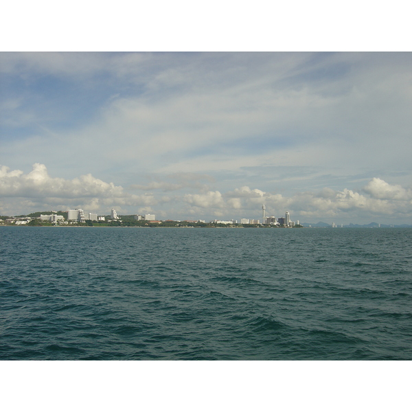 รูปถ่าย ไทย(Thailand) พัทยา(Pattaya) โกลเดนฮอร์น(Golden Horn) 2005-09 12