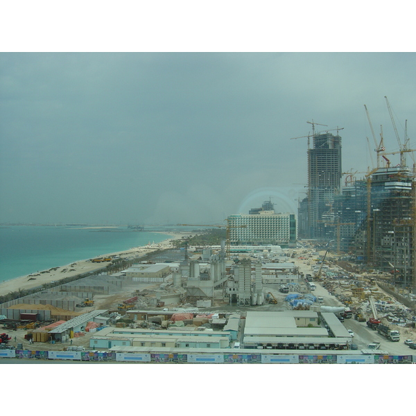 รูปถ่าย สหรัฐอาหรับเอมิเรตส์(United Arab Emirates) ดูไบ(Dubai) โรงแรมเชอราตัน จุมัยเราะห์บีช(Sheraton Jumeirah Beach Hotel) 2005-03 13