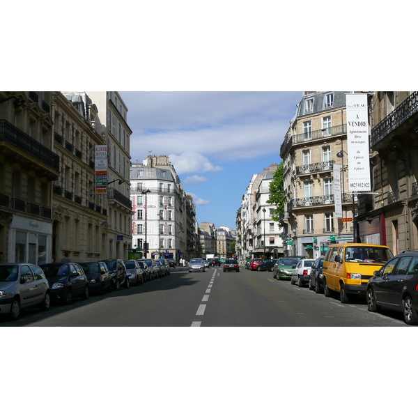 รูปถ่าย ฝรั่งเศส(France) ปารีส(Paris) คุ้มที่ 17 (17th Arrondissement) ถนนฌูฟรัว-ดาบ็อง(Rue Jouffroy d'Abbans) 2007-05 24
