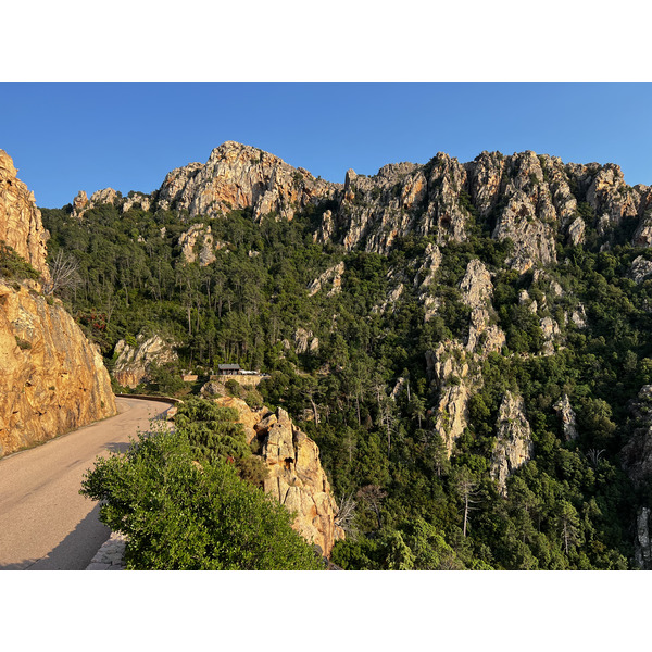รูปถ่าย ฝรั่งเศส(France) คอร์สิคา(Corsica) หน้าผากาลังก์เดอเปียนา(Calanques de Piana) 2023-06 15