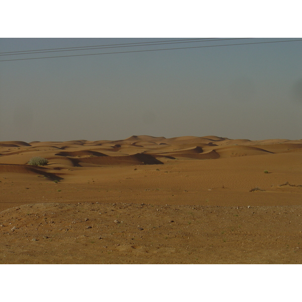 รูปถ่าย สหรัฐอาหรับเอมิเรตส์(United Arab Emirates) จากดูไบไปถนนอัลอิน(Dubai to Al Ain road) 2005-03 28