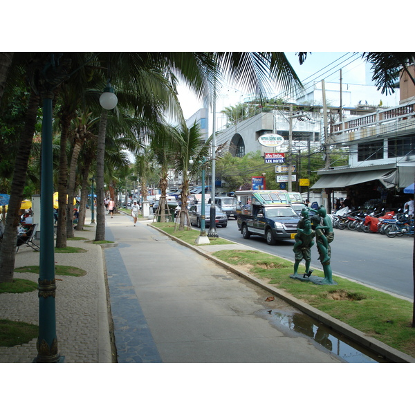 รูปถ่าย ไทย(Thailand) หาดพัทยา(Pattaya Beach) 2007-02 215