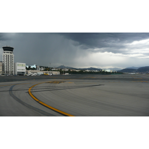 รูปถ่าย ฝรั่งเศส(France) ท่าอากาศยานนีซ(Nice Airport) 2007-07 27
