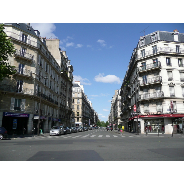 รูปถ่าย ฝรั่งเศส(France) ปารีส(Paris) คุ้มที่ 17 (17th Arrondissement) ถนนฌูฟรัว-ดาบ็อง(Rue Jouffroy d'Abbans) 2007-05 45