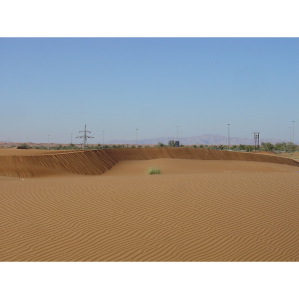 รูปถ่าย สหรัฐอาหรับเอมิเรตส์(United Arab Emirates) จากดูไบไปถนนอัลอิน(Dubai to Al Ain road) 2005-03 19